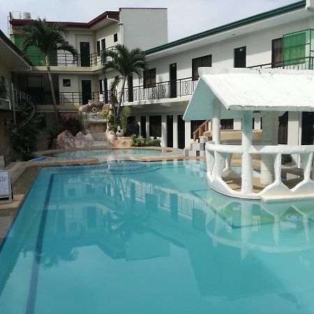 Richdel Hotel Resort Мактан Екстер'єр фото
