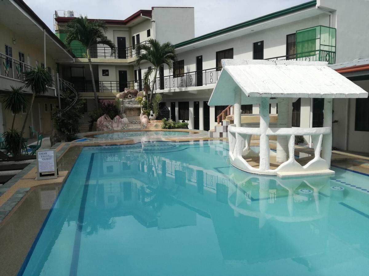 Richdel Hotel Resort Мактан Екстер'єр фото