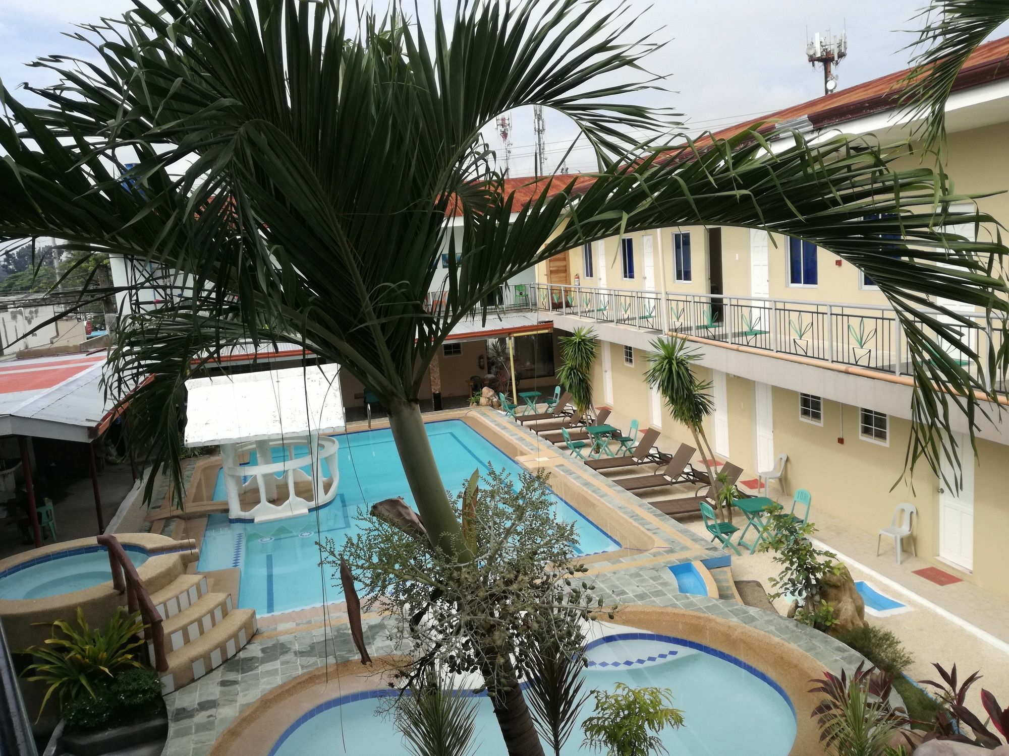 Richdel Hotel Resort Мактан Екстер'єр фото